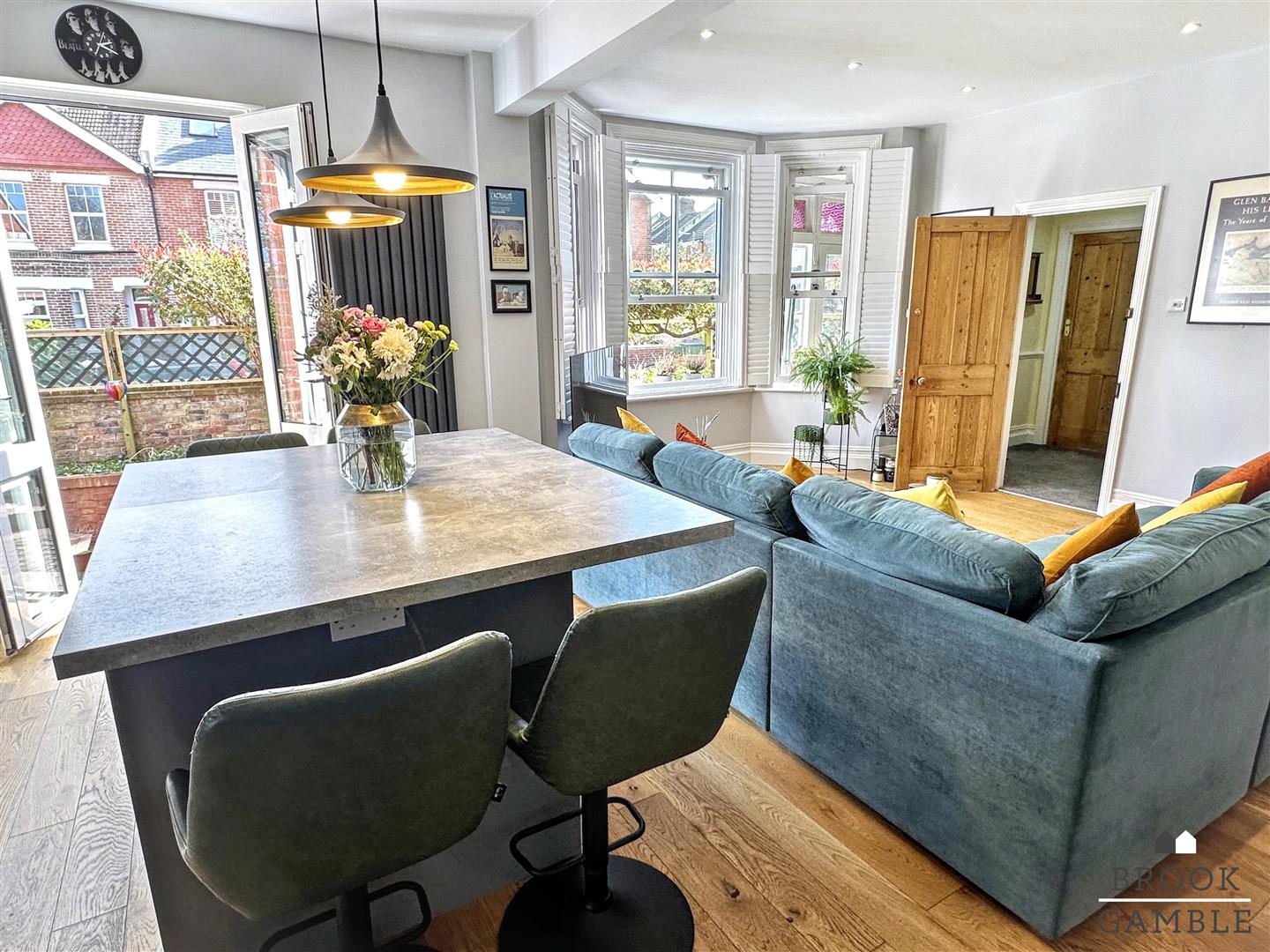 4 Bedroom House. Milton Road in Eastbourne,  7